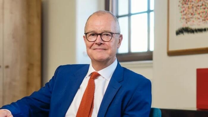 UK Govt Minister Steps In To Defend Met Office As Fake Temperature Scandal Escalates