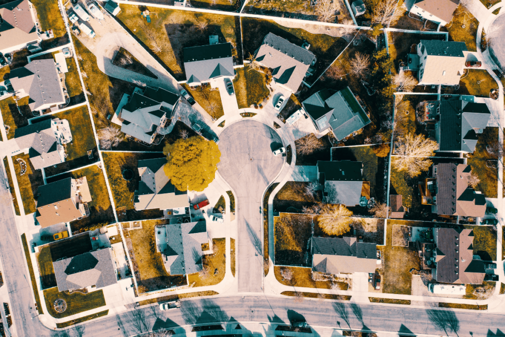 The Best Time of Day for Real Estate Photos: Scheduling Your Drone Shoot